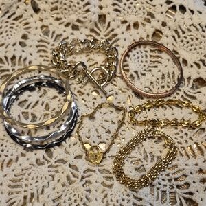 Elegant Gold Tone and Silver Tone Bracelet Set